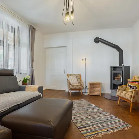 Goggola By Interhome