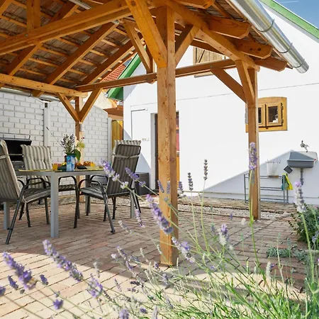 Goggola By Interhome 발라톤엘