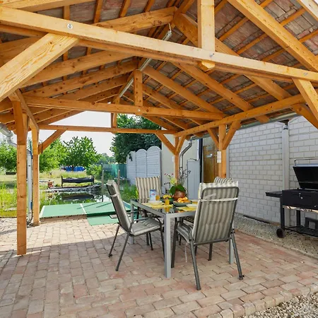 Goggola By Interhome * 발라톤엘